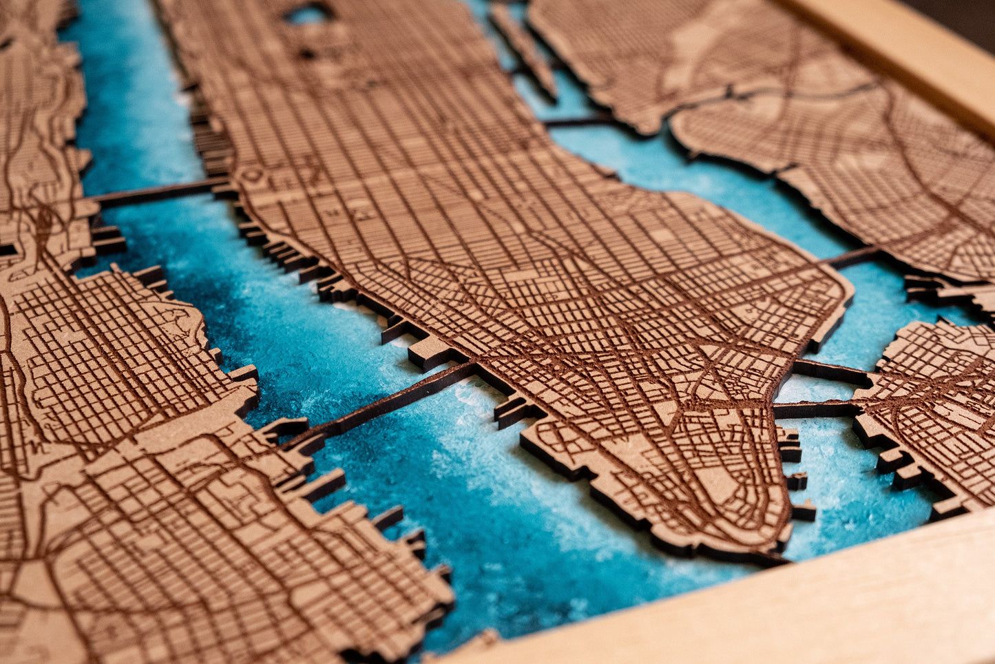 Custom city map. Cualquier ciudad grabada en madera y cortada a laser. World map on laser cut wood. Mapa personalizado ciudad