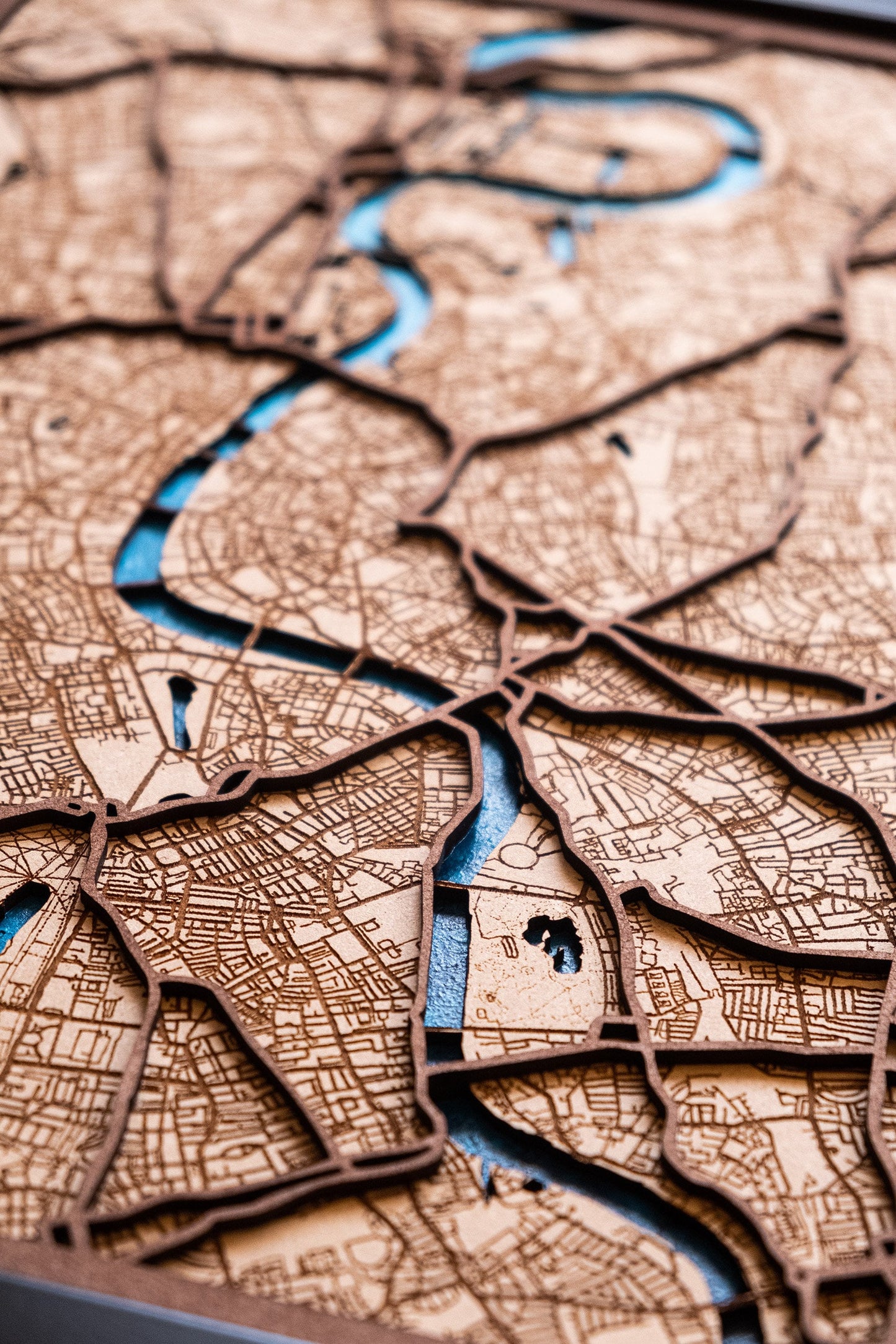 Custom city map. Cualquier ciudad grabada en madera y cortada a laser. World map on laser cut wood. Mapa personalizado ciudad